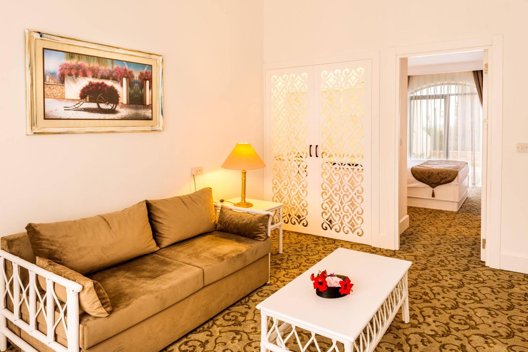 The Olive Tree Hotel Saint Epiktitos Quarto foto